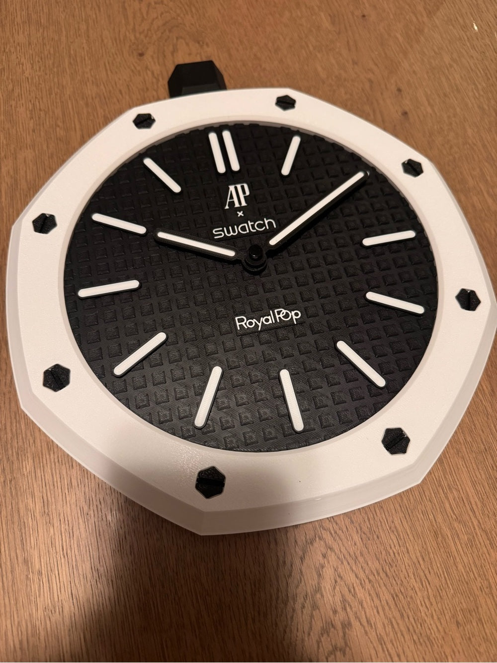 Black & White Designer Wall Clock – view 4