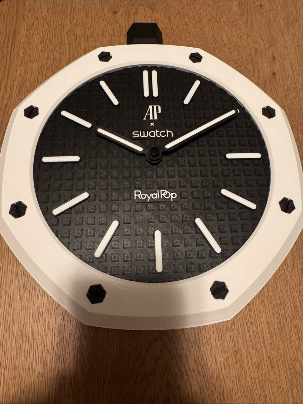 Black & White Designer Wall Clock – view 5