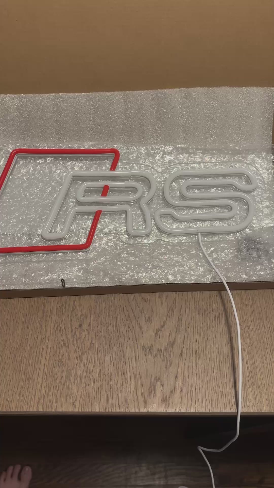 Video of the Audi RS LED neon sign lighting up