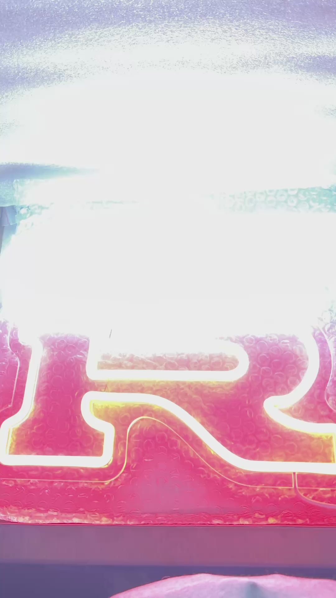 Video of the Nissan GT-R LED sign lighting up